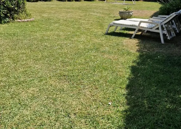 度假居 Con Jardin Y Vistas Al Mar *