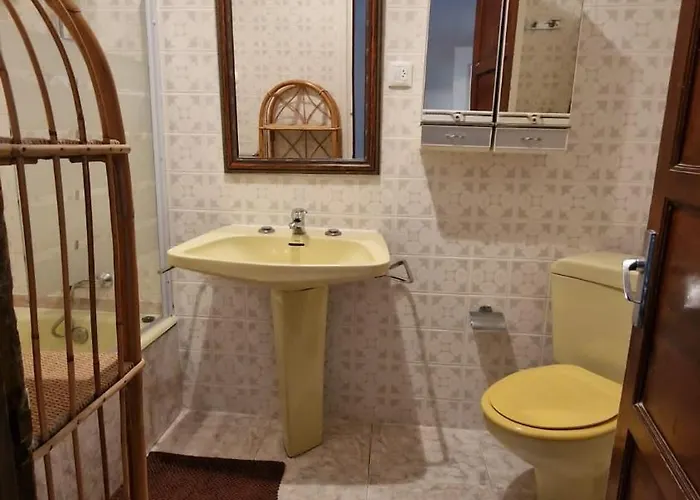 度假居 Con Jardin Y Vistas Al Mar *