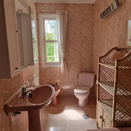 Con Jardin Y Vistas Al Mar Суансес