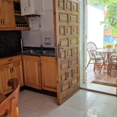 Con Jardin Y Vistas Al Mar Дом отдыха